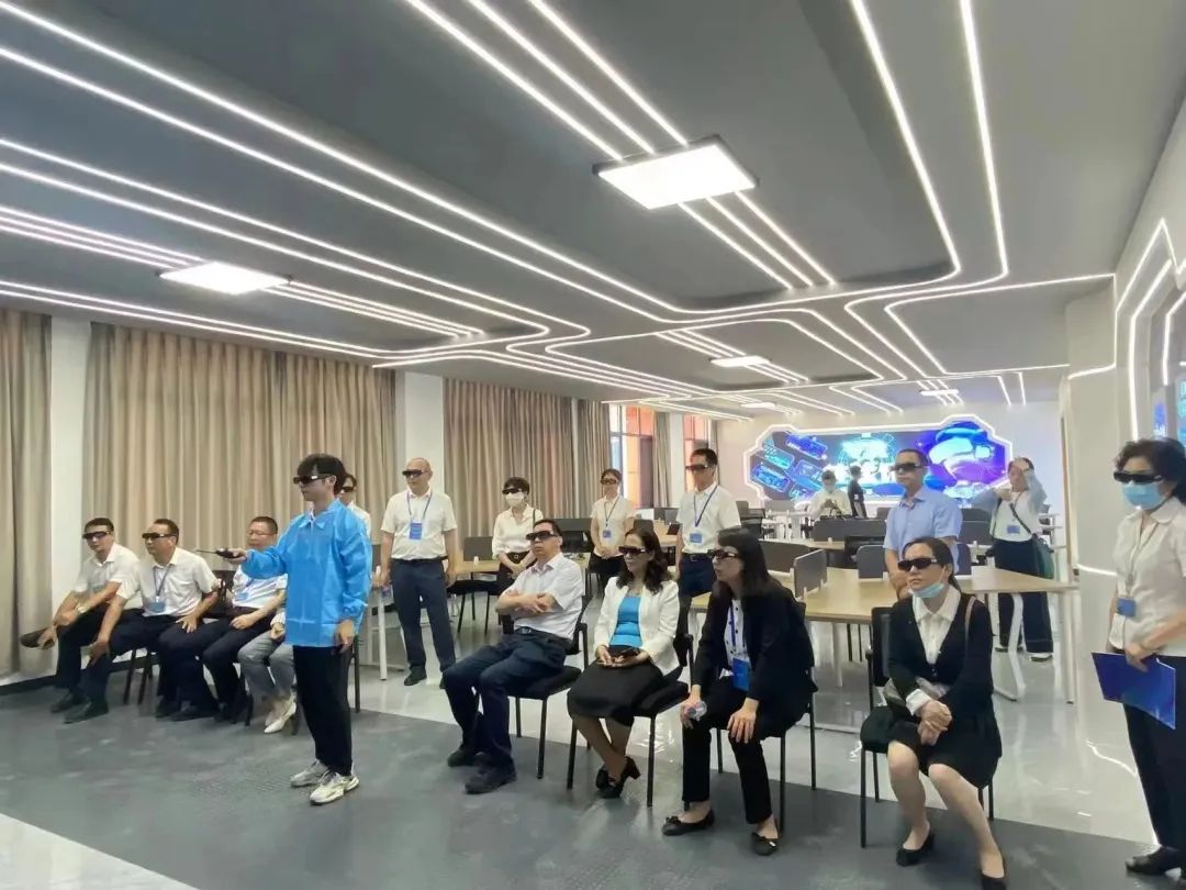 深圳風(fēng)向標(biāo)教育資源股份有限公司 深圳風(fēng)向標(biāo)教育資源股份有限公司