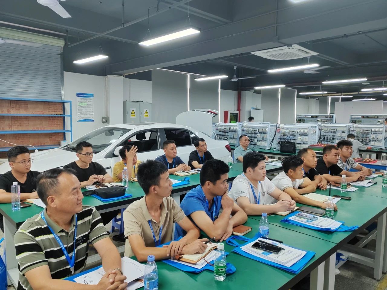 深圳風向標教育資源股份有限公司 深圳風向標教育資源股份有限公司