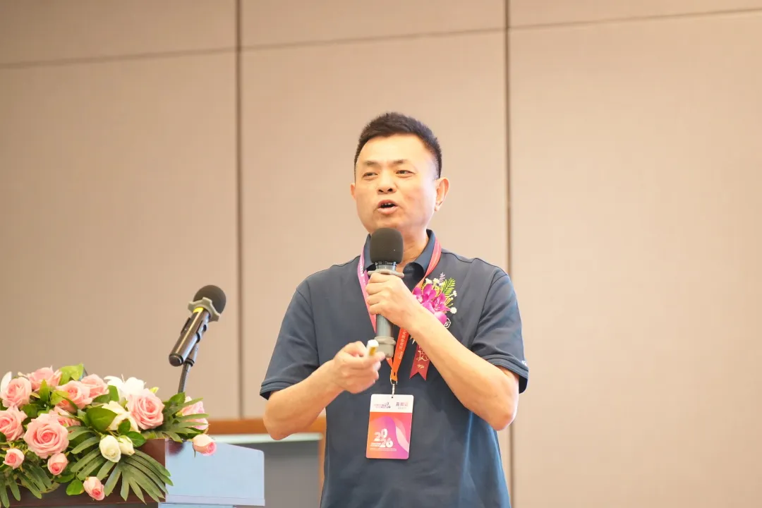 深圳風(fēng)向標(biāo)教育資源股份有限公司 深圳風(fēng)向標(biāo)教育資源股份有限公司